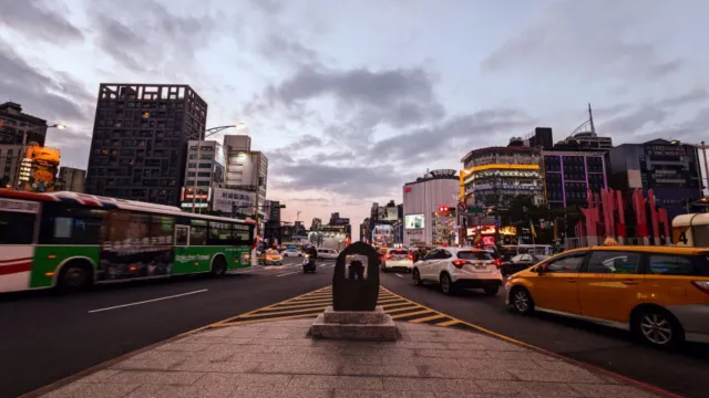 靈活運用 Docker 打造高效的容器化應用環境 - 本系列文章將會介紹如何靈活運用 Docker 來打造高效的容器化應用環境。